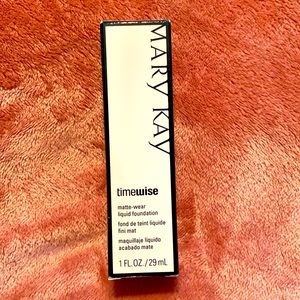 Mary Kay Timewise Foundation. Ivory 5